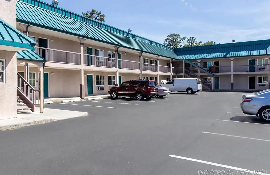 Econo Lodge Absecon-1